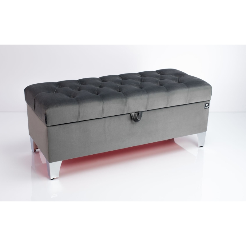 Tufted Storage Bench